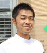 まつや調剤薬局薬局長　千葉俊介